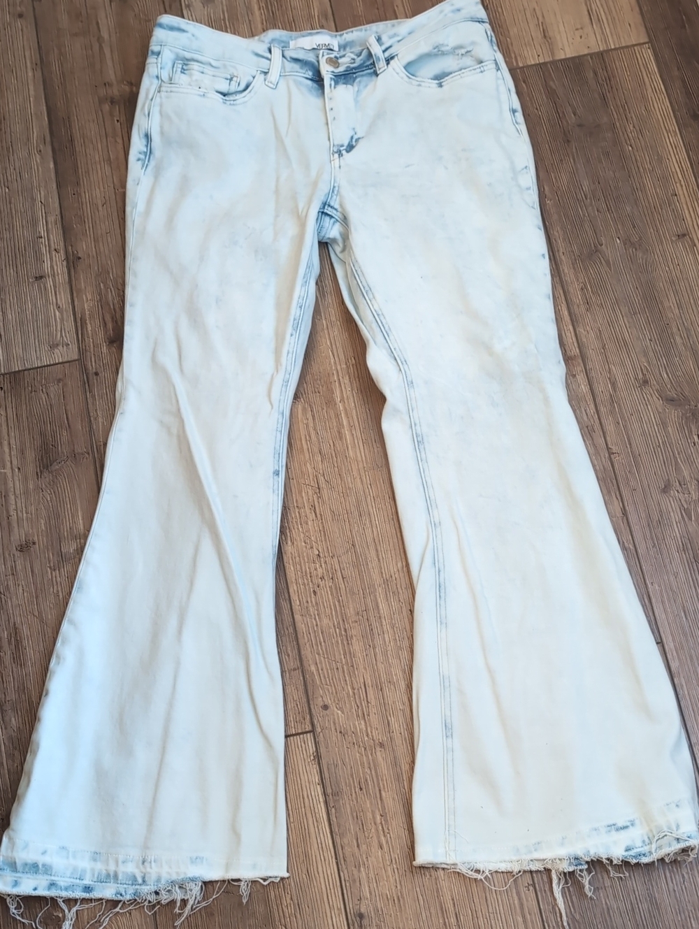 Light Wash Flared Women’s Jeans - White